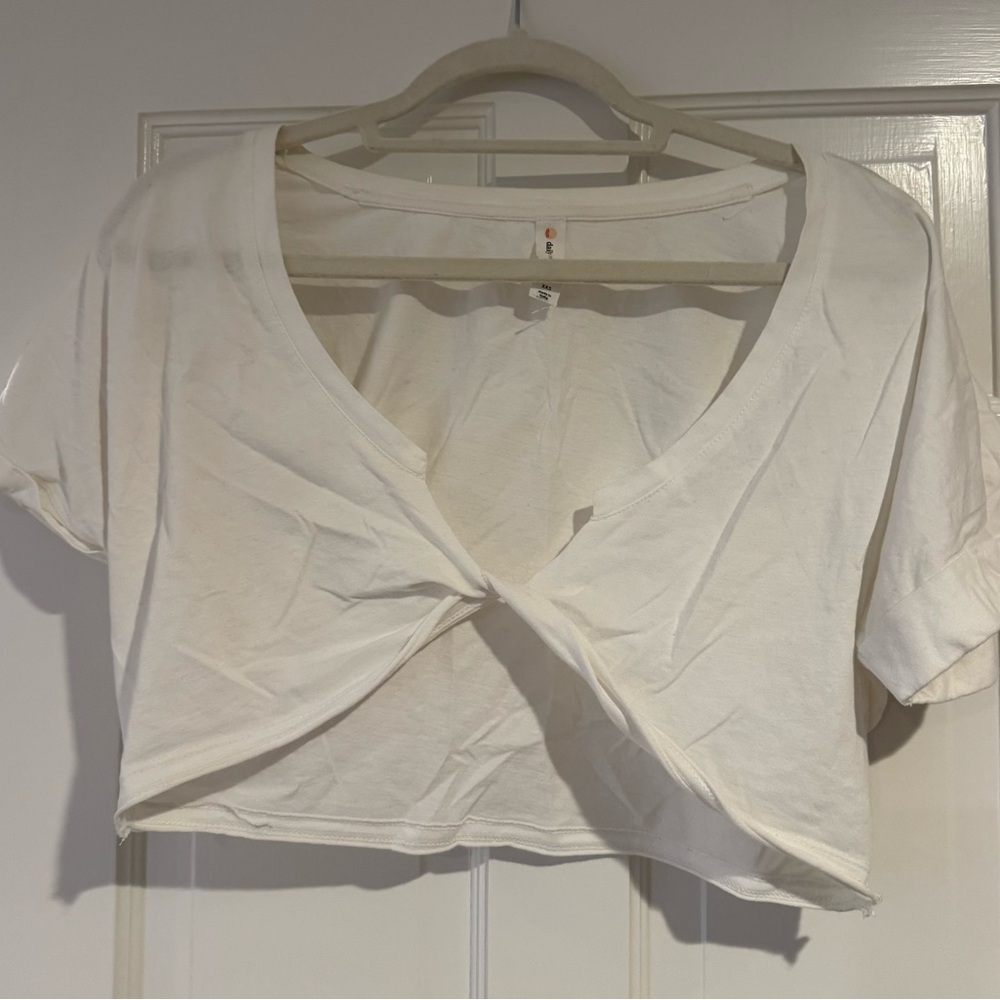 Elegant White Knotted Crop Top